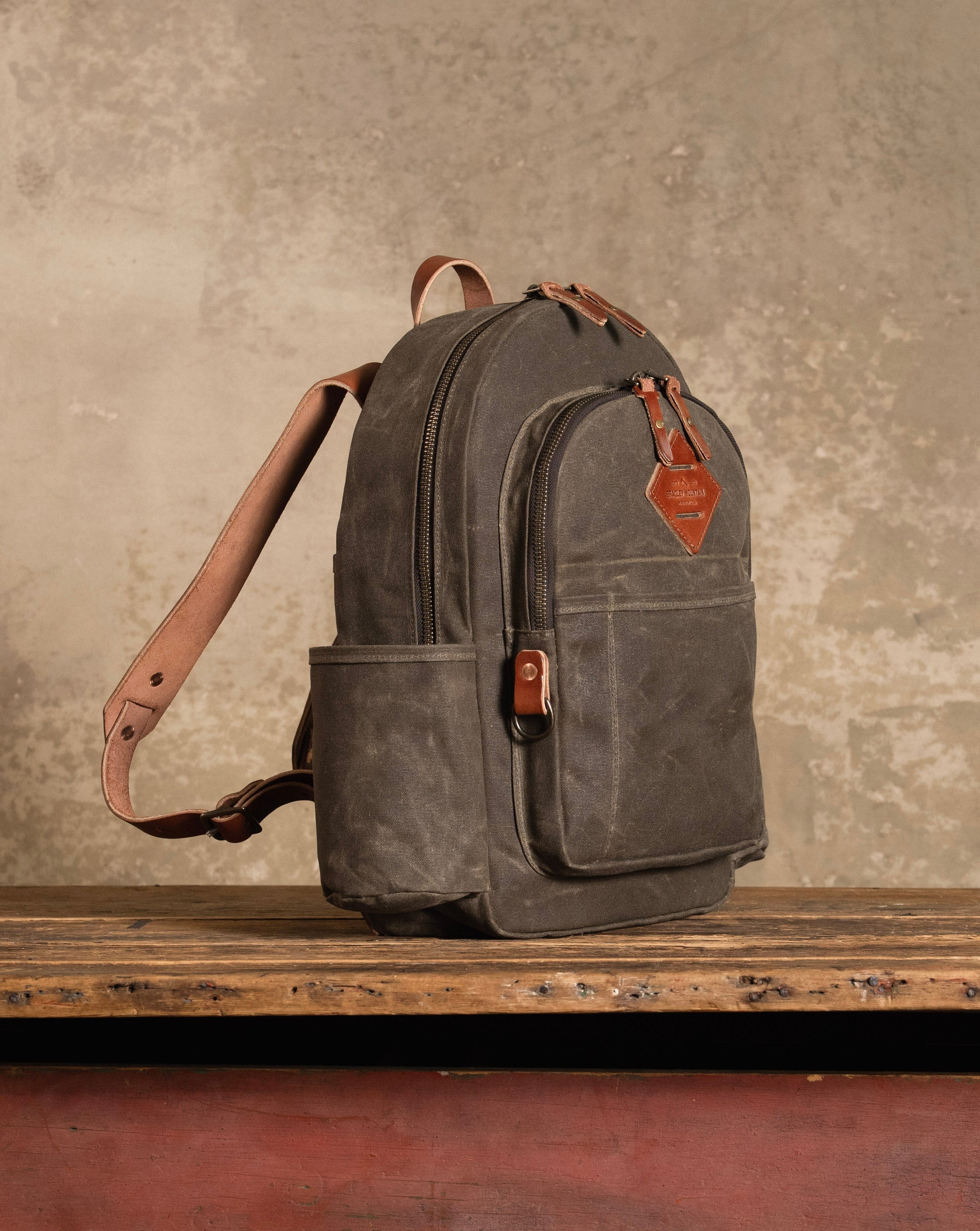 cavalli レザー　キャンバス　スエード　ダービー　43グレー&ブラウン Rover Backpack - Field Tan – Bradley Mountain