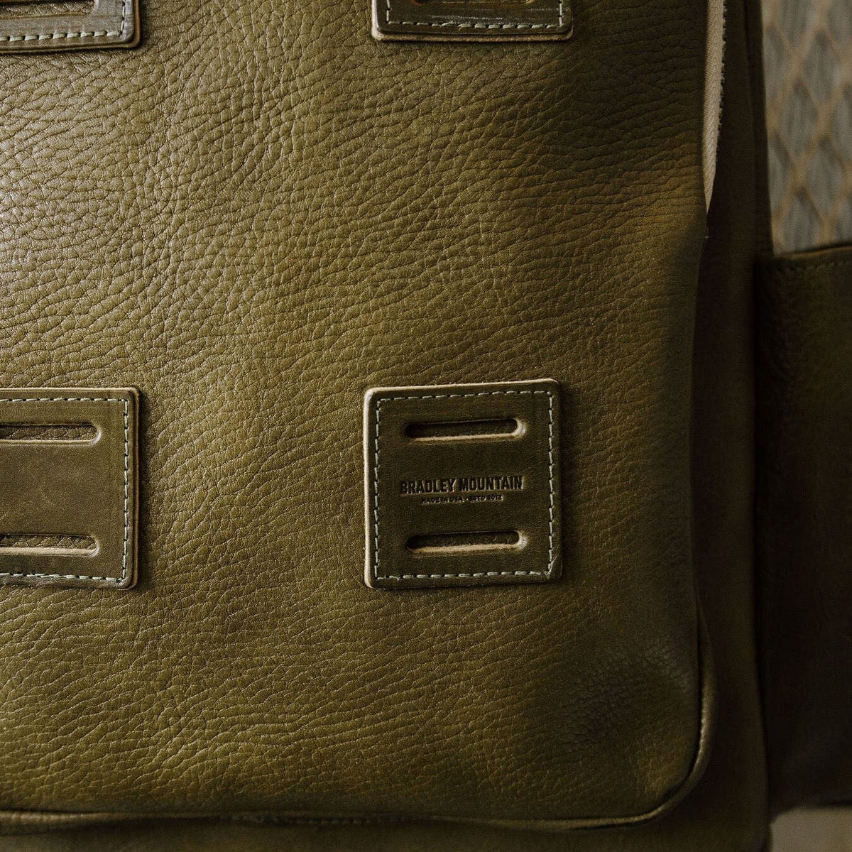 Leather Rover Backpack - Olive – Bradley Mountain