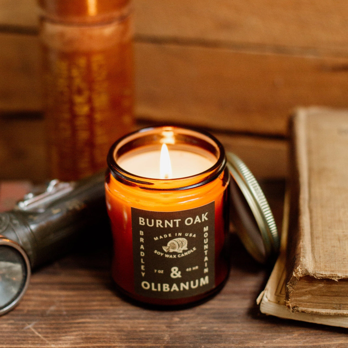 バーバリー　ハー　パルファム5ml&キャンドル70g Burnt Oak & Olibanum Candle – Bradley Mountain