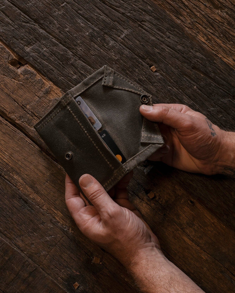 Drifter Canvas Wallet - Field Tan – Bradley Mountain