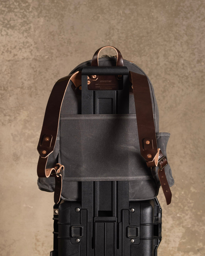 Rover Backpack - Smoke – Bradley Mountain