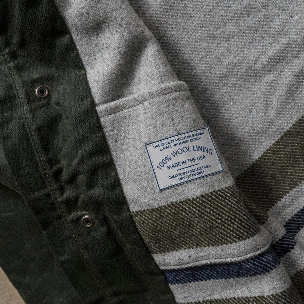 Cabin Jacket w/ Zipper - Forest Bradley Mountain 