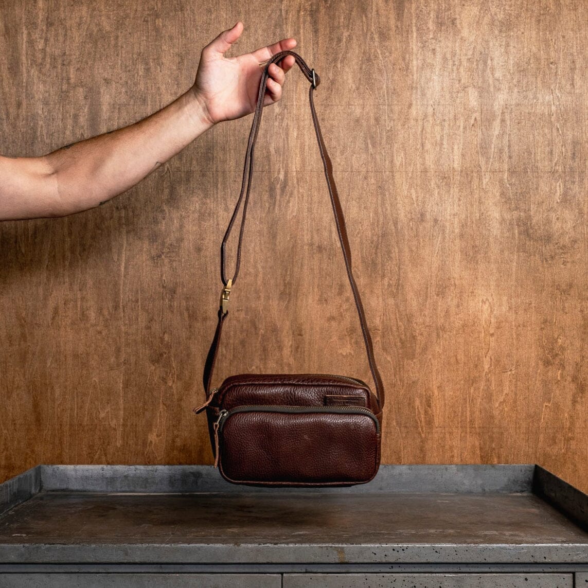 Crossbody Collection – Bradley Mountain