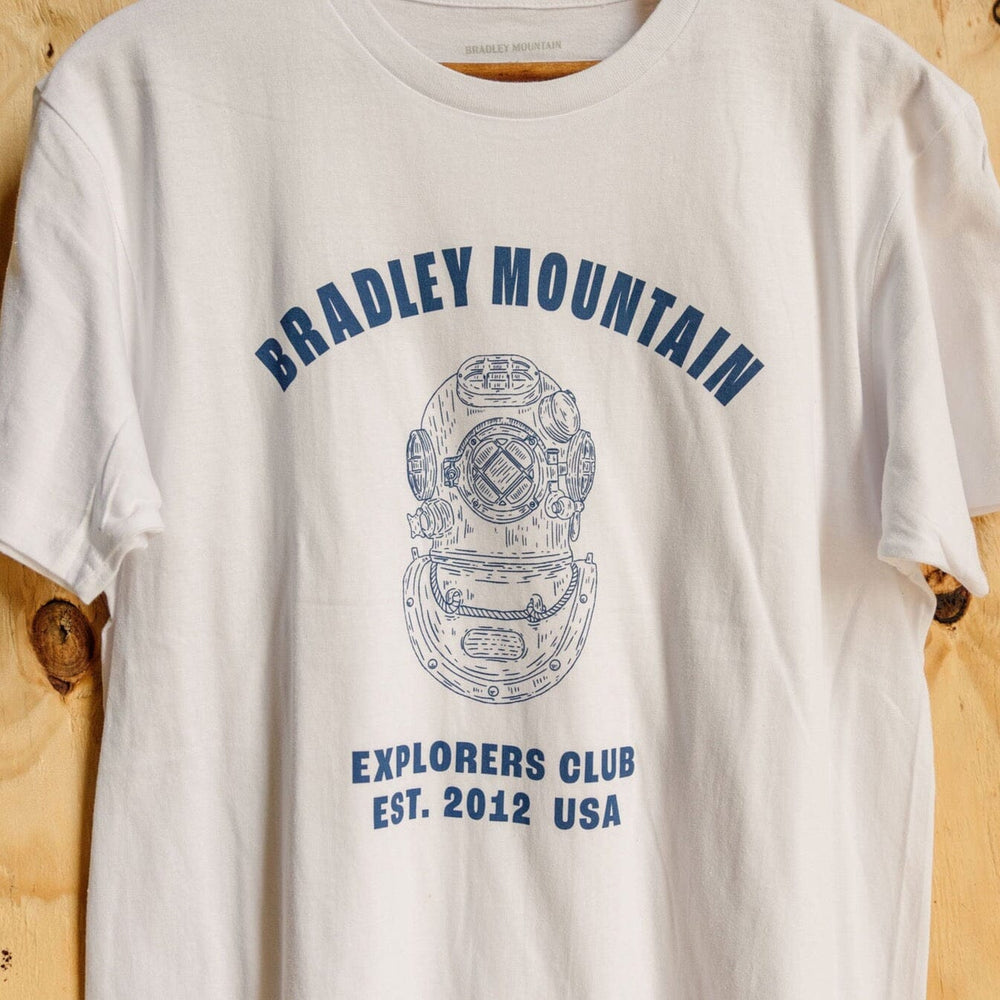 
            
                Load image into Gallery viewer, Diver Tee Bradley Mountain 
            
        