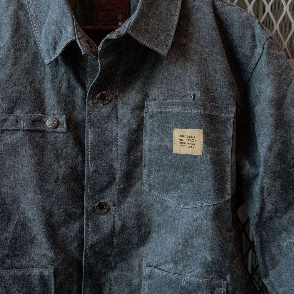 
            
                Load image into Gallery viewer, Cabin Jacket - Charcoal Bradley Mountain 
            
        