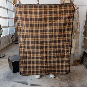 Insulated Waxed Camp Blanket - Forest Bradley Mountain 