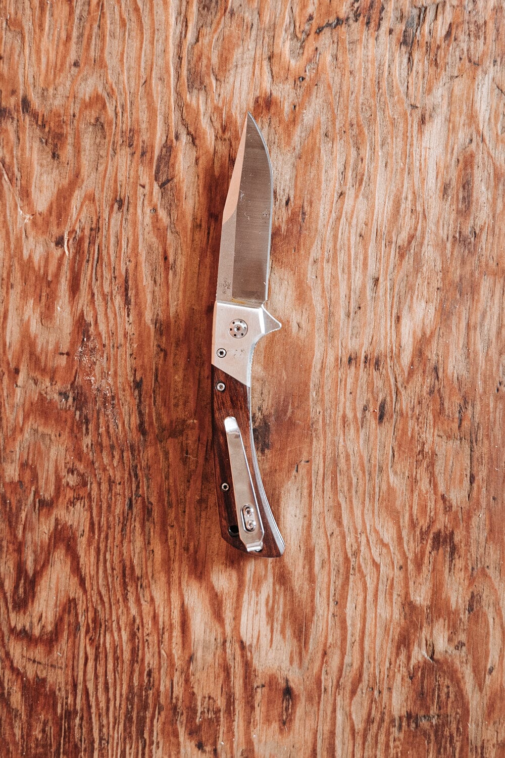 Buffalo Scout Linerlock Knive Bradley Mountain 