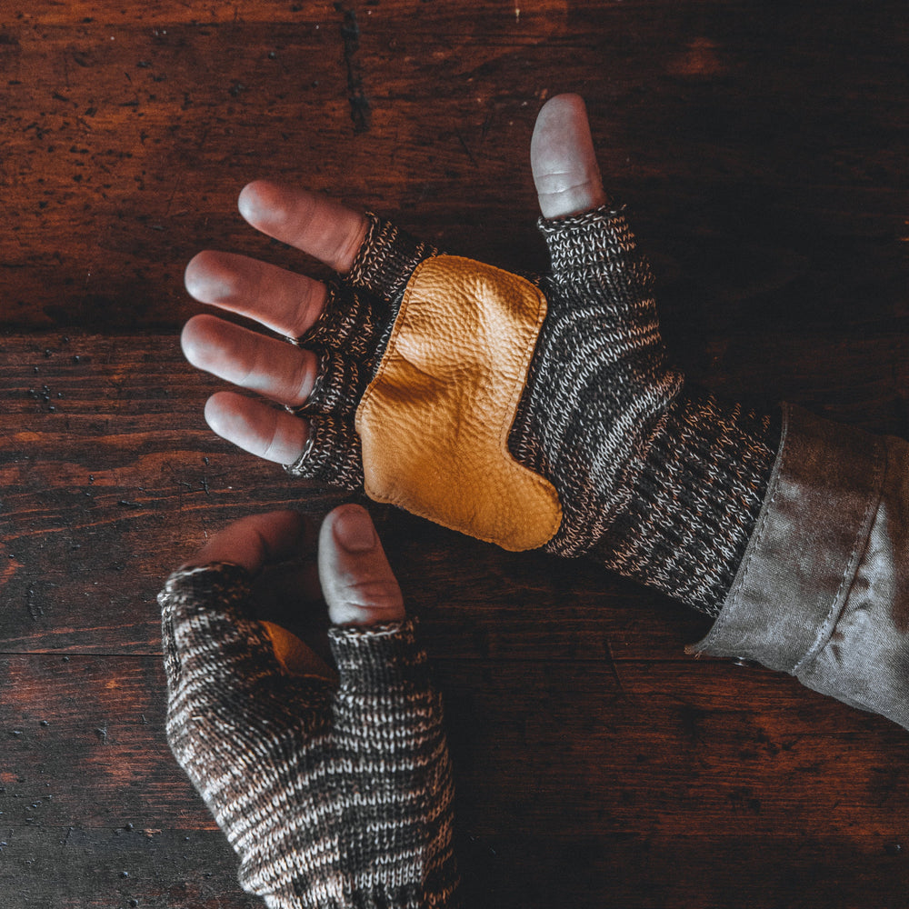 Fingerless Gloves - Desert & Natural Deerskin Bradley Mountain 
