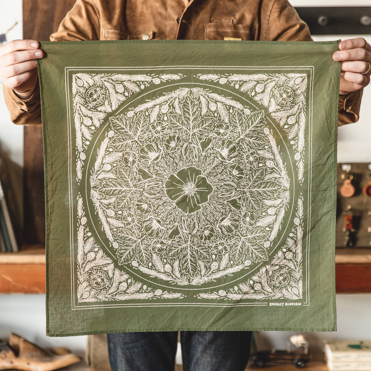 Land Bandana