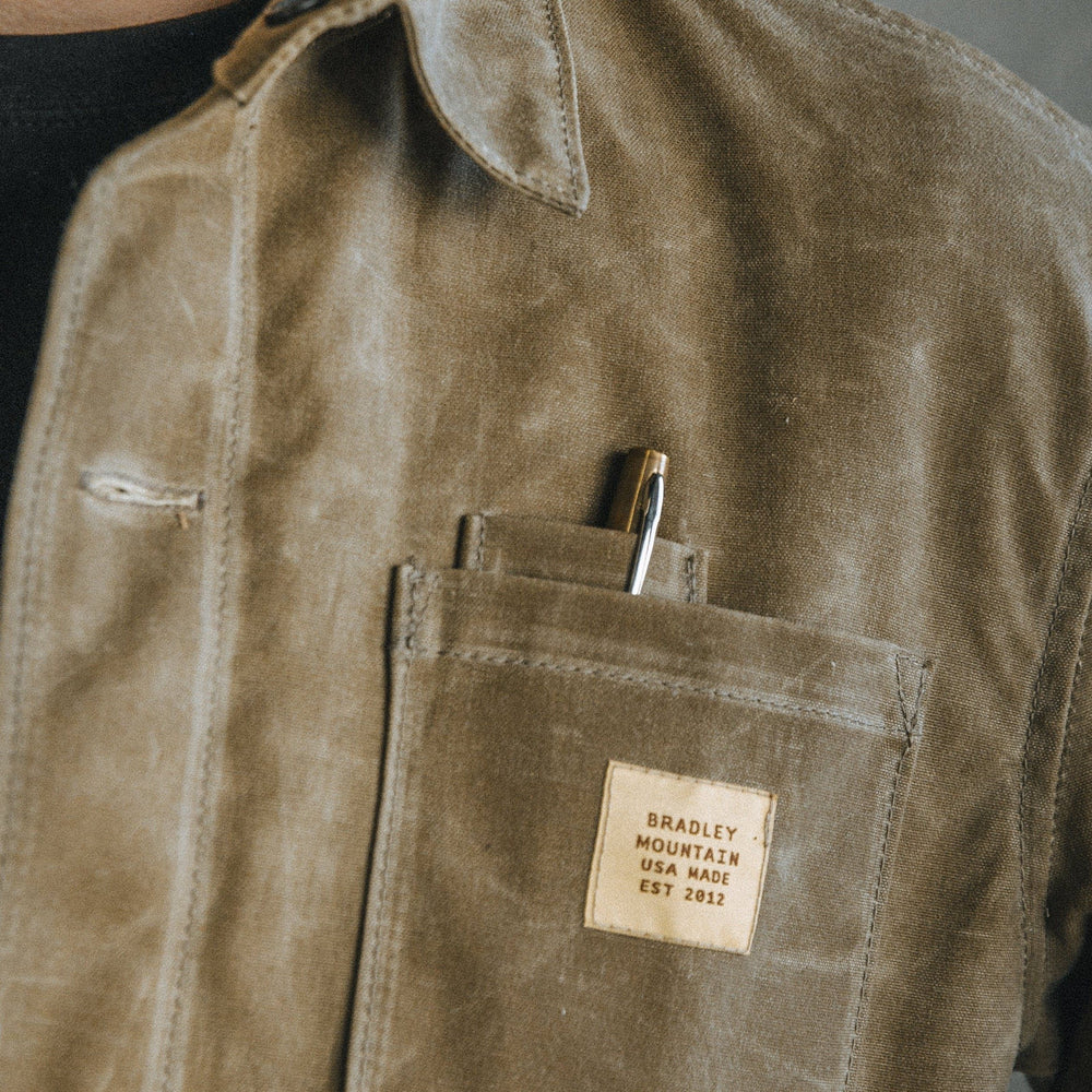 
            
                Load image into Gallery viewer, Cabin Jacket - Field Tan Bradley Mountain 
            
        
