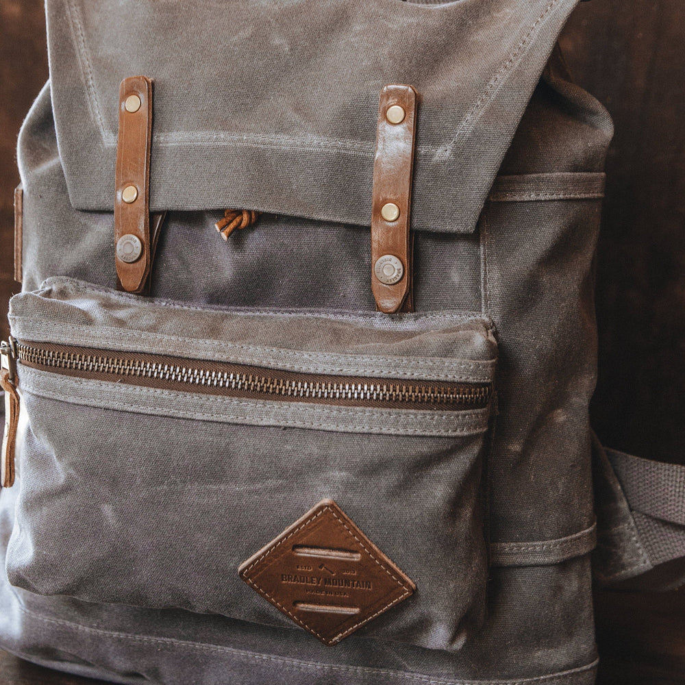 Muir Pack - Charcoal Bag Bradley Mountain 