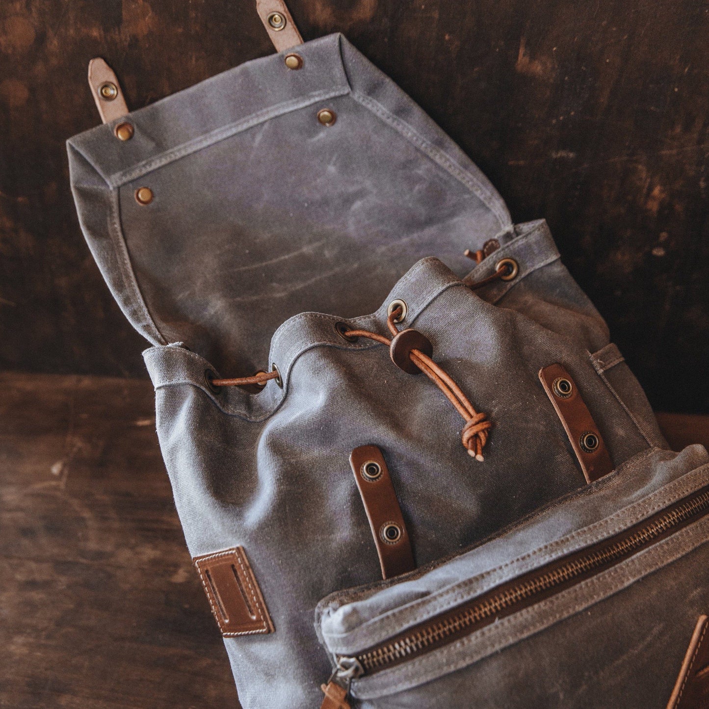 Muir Pack - Charcoal Bag Bradley Mountain 