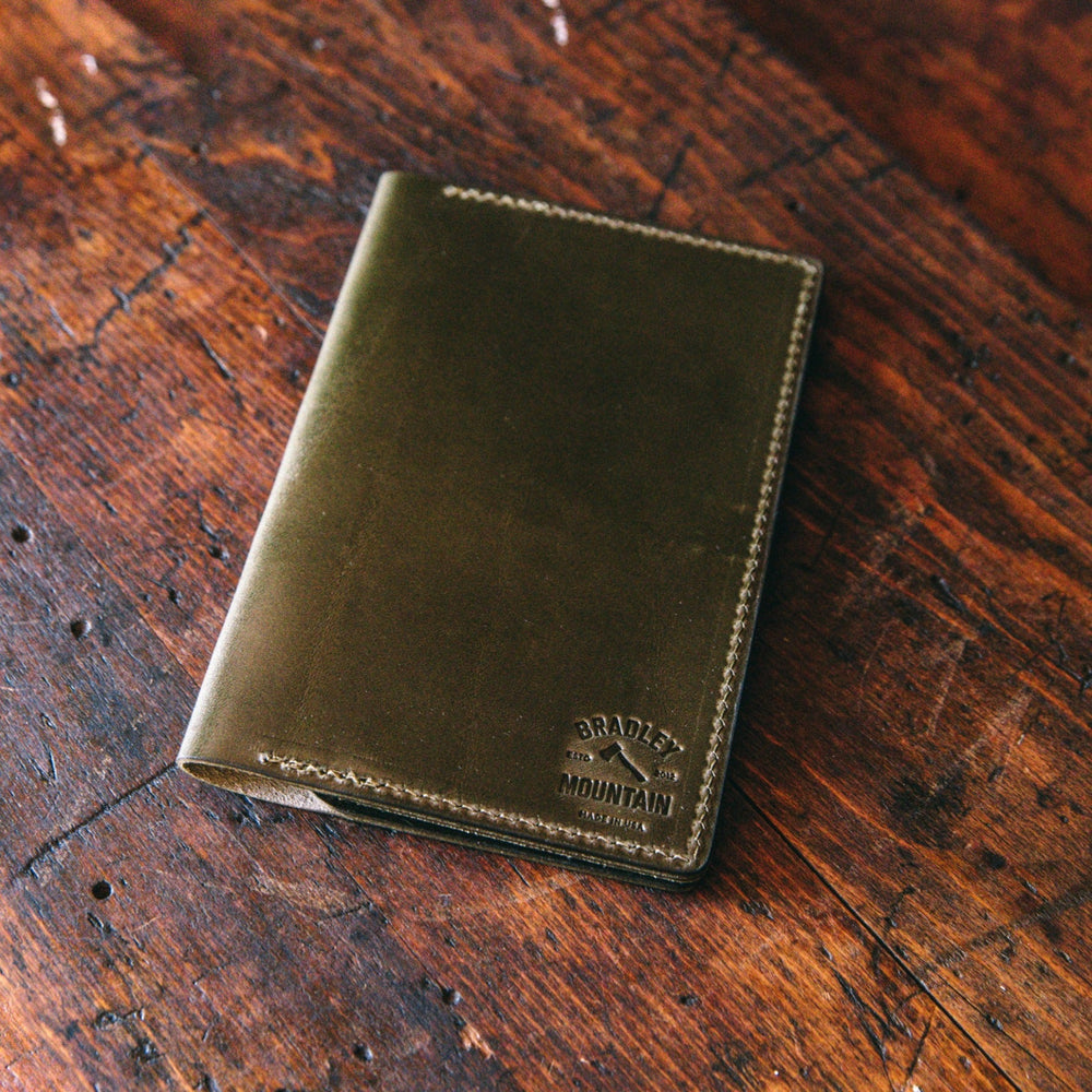 
            
                Load image into Gallery viewer, Charter Wallet - Olive Bradley Mountain 
            
        